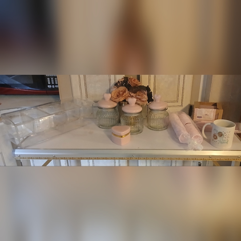 Baby Shower Party Hosting Items Everything Pink Heart-Shaped Glass Jars Set